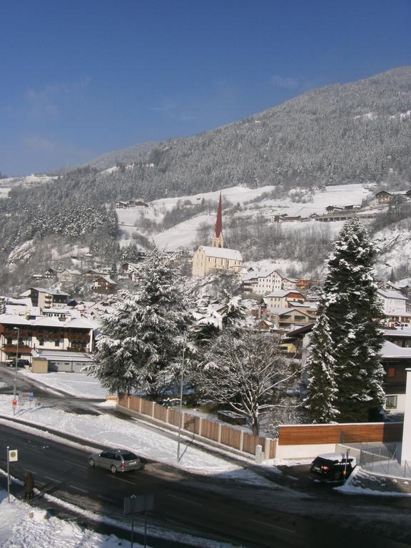 Pension Garni Gerhard เอิทซ์ ภายนอก รูปภาพ