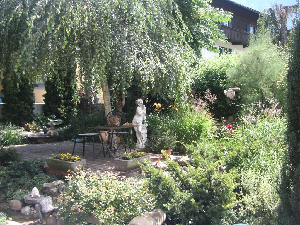 Pension Garni Gerhard เอิทซ์ ภายนอก รูปภาพ