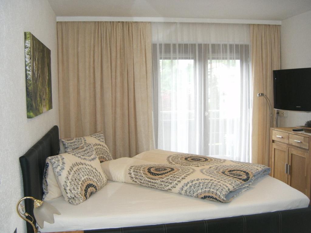 Pension Garni Gerhard เอิทซ์ ภายนอก รูปภาพ