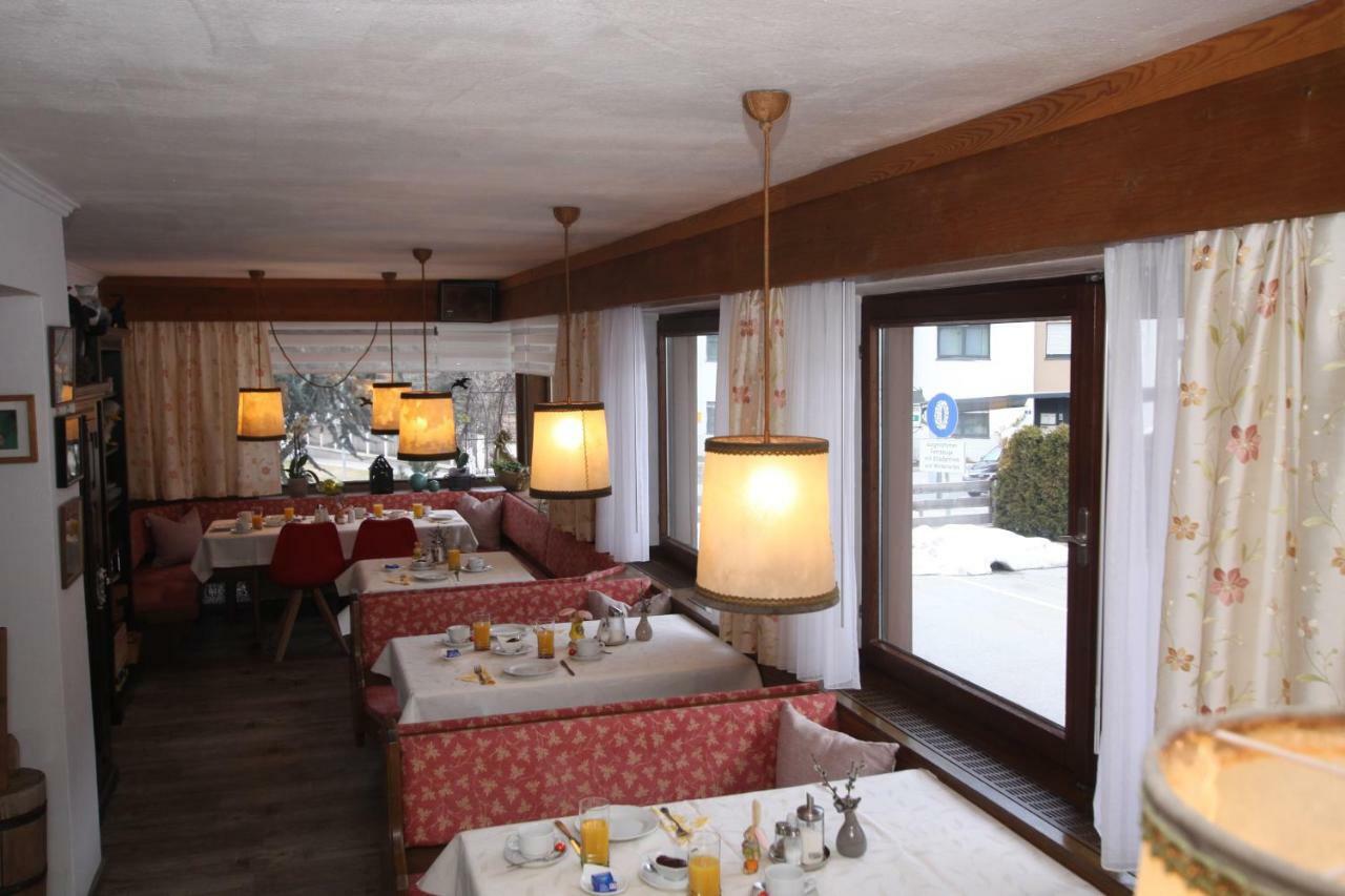Pension Garni Gerhard เอิทซ์ ภายนอก รูปภาพ