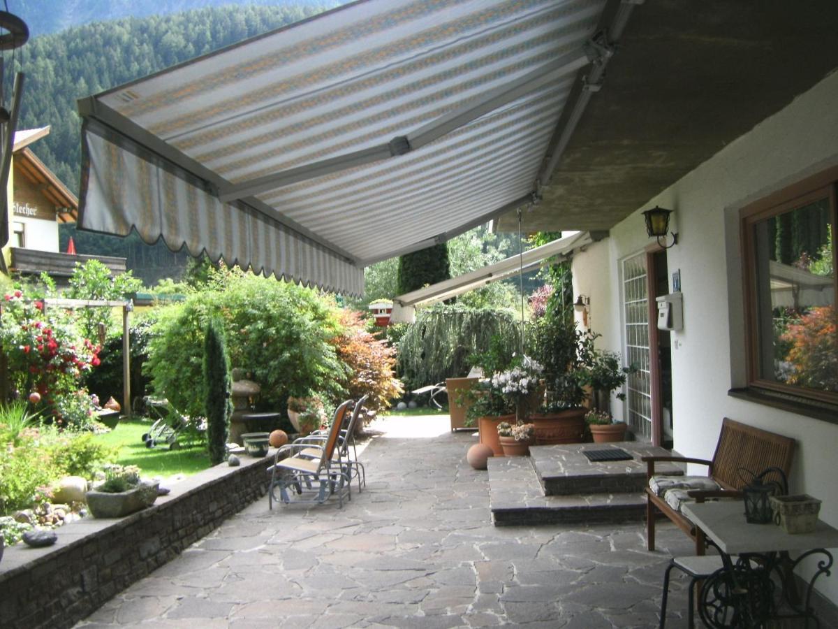 Pension Garni Gerhard เอิทซ์ ภายนอก รูปภาพ