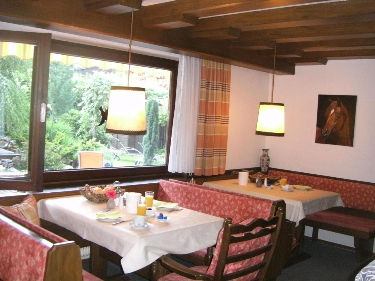 Pension Garni Gerhard เอิทซ์ ภายนอก รูปภาพ